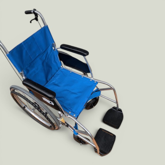 【中古】 貨物輸送無料 ワケアリ 日進  自走式車いす カルハチアルファ NA-L8α 粁-26-0416-19