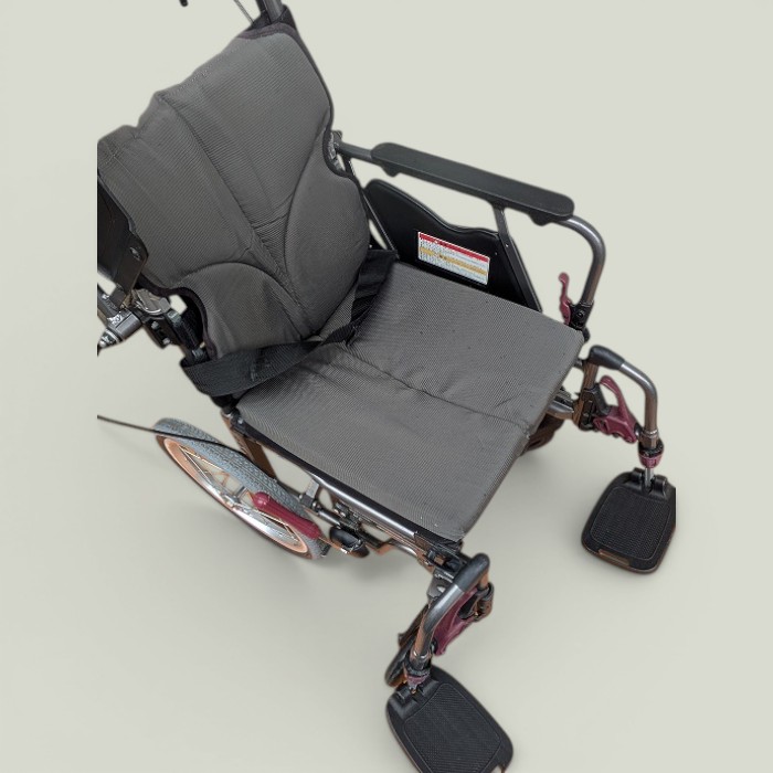 【中古】 貨物輸送無料 ワケアリ 否はち切れる しり押し式車いす KMD-B16-40 粁-26-0428-09