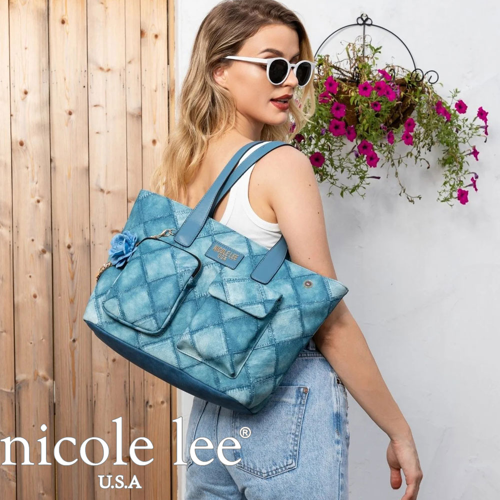 数量限定 NICOLE LEE ニコールリー P17090 ブルーフラワーサッチェル レディース デニム キルティングパッチワーク 通勤通学 nicolelee ニコルリー オトナカジュアル パール チェーン エレガント コサージュ ダイヤステッチ ローズ 薔薇 トートバッグ ショルダー｜ANGELINA - アンジェリーナ