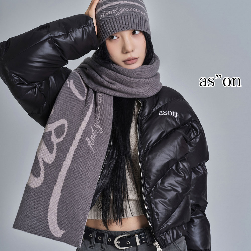 新ブランド 日本未入荷 正規品 保証付き 2026 as"on アズオン CREW REVERSIBLE MUFFLER ニット ロゴマフラー 30代 40代 20代 50代 instagram 海外 TikTok New Jeans Minji 韓国ファッション レディース 韓流 暖かい ウール クリスマスプレゼント リバーシブル カシミア｜ANGELINA - アンジェリーナ