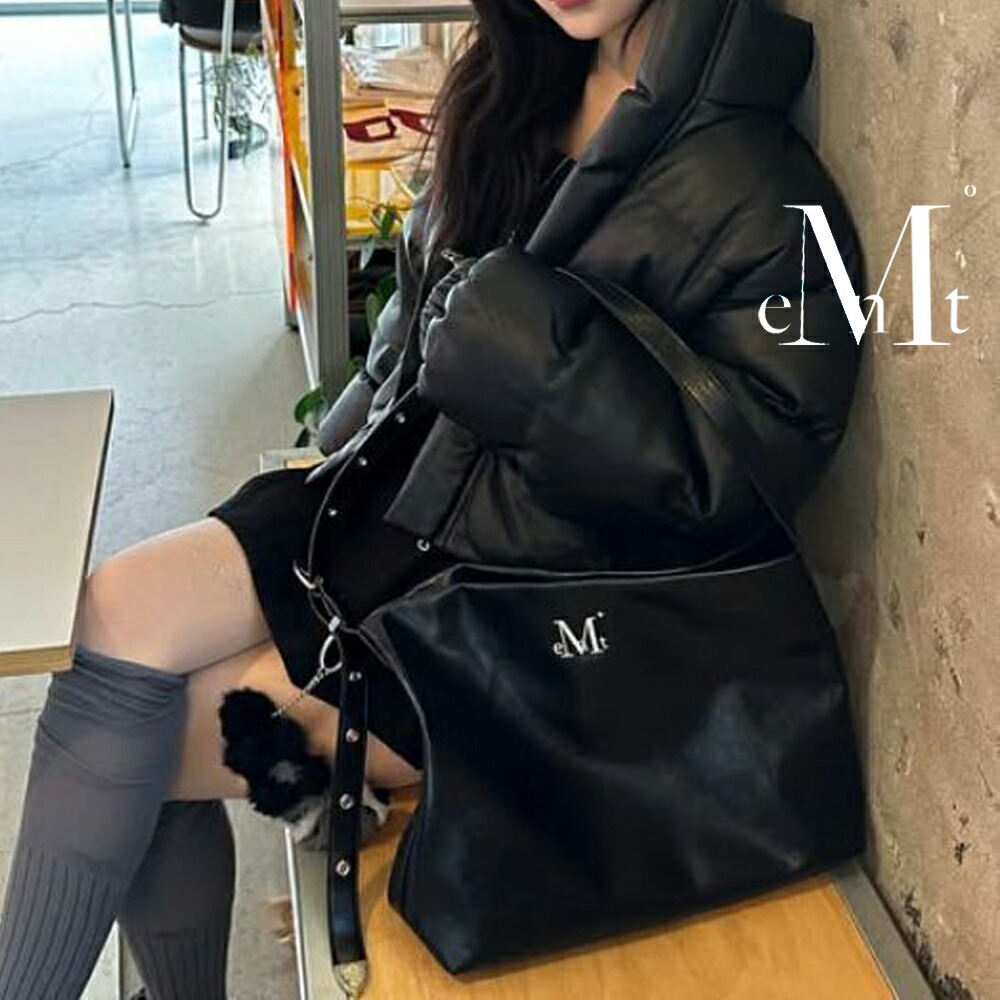 2026新ブランド名！引き受ける付 返品差しゆるす  MUCENT ムセント 日本 未入荷ブランド名 置き目品 WESTERN LEATHER SHOULDER BAG ユニ一発やる 外辺部 差し交わす上半身 ショルダーバッグ 大人気 レアブランド 韓国 外国で 黒いこと 着飾る k-pop かばん 大静電容量 大きめ トート 飛脚屋