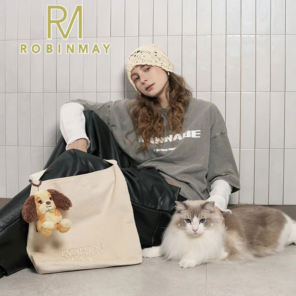 保証付 返品OK  正規品 ROBINMAY ロビンメイ ZB008 ディズニーコラボ ナイ ショルダーバッグ ディズニー猫と犬シリーズ コーデュロイ キャンバスバッグ 台湾  20代 30代 40代 50代 60代 通勤通学 ぬいぐるみ付 マリーちゃん 101匹わんちゃん トートバッグ 学生