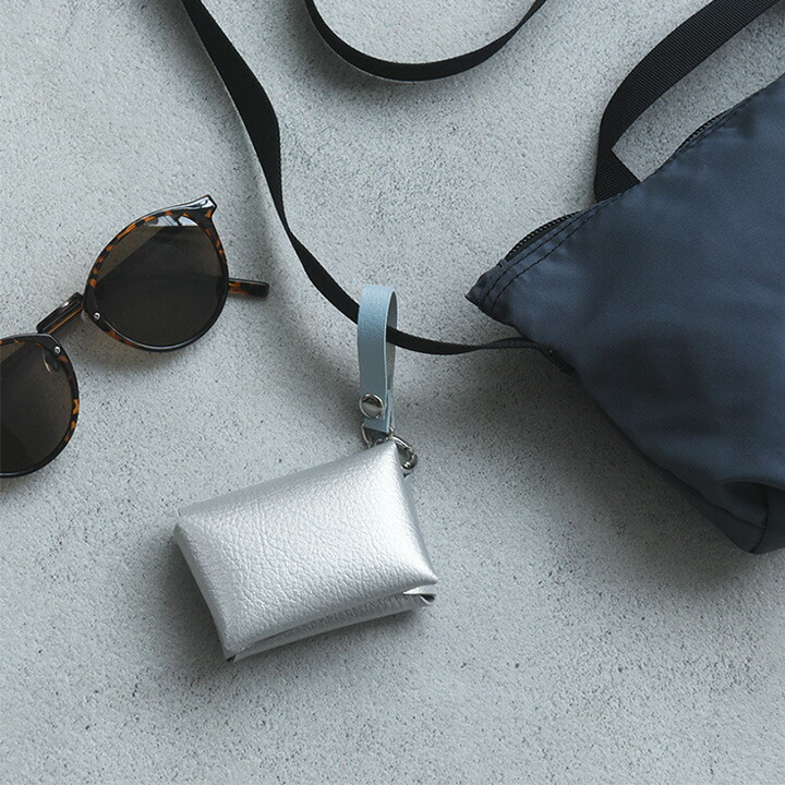 コンパクトに持ち歩ける フェイクレザー ポケットティッシュケース