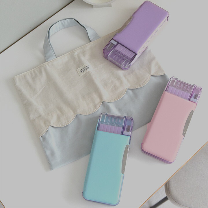 這款鉛筆盒能防止你忘記削鉛筆。這款簡約的鉛筆盒非常適合小學生，是任何學校的理想選擇。另有聲波自動鉛筆可供選擇。