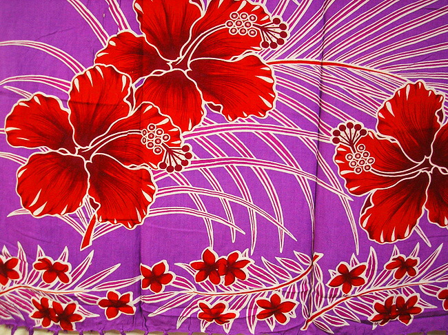 最大63 オフ パレオ 更紗 マルチクロス 赤ハイビスカス パープル おしゃれな タペストリー テーブルクロス アジアン 雑貨 バリ タイ インテリア Www Florestadominicana Org