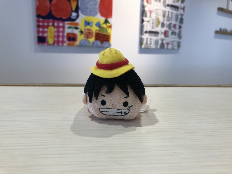 楽天市場 ワンピース One Piece 麦わらストア ムギムギおてだま 第5弾 モンキー D ルフィ ホールケーキアイランドver 麦わらストア限定 アニメグッズ専門店earth