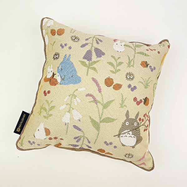 楽天市場】クッションカバー ジブリがいっぱい 45×45cm となりのトトロ