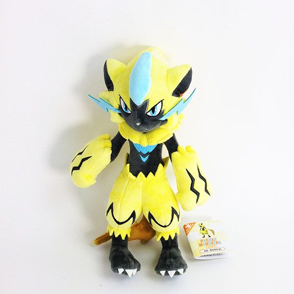 ポケモン　ぬいぐるみ　ゼラオラ Amazon.co.jp: ポケモンセンターオリジナル ぬいぐるみ ゼラオラ