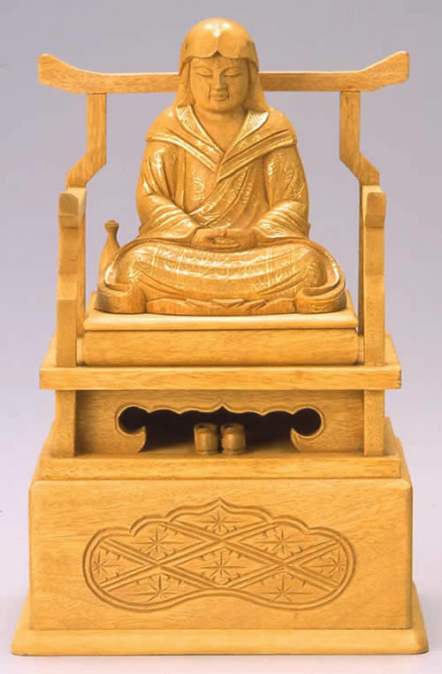 仏壇 仏像 伝教大師 2.0寸 樟製 【其れ相応支派：天台宗】【百貨店SALE継続期間中 P5倍】