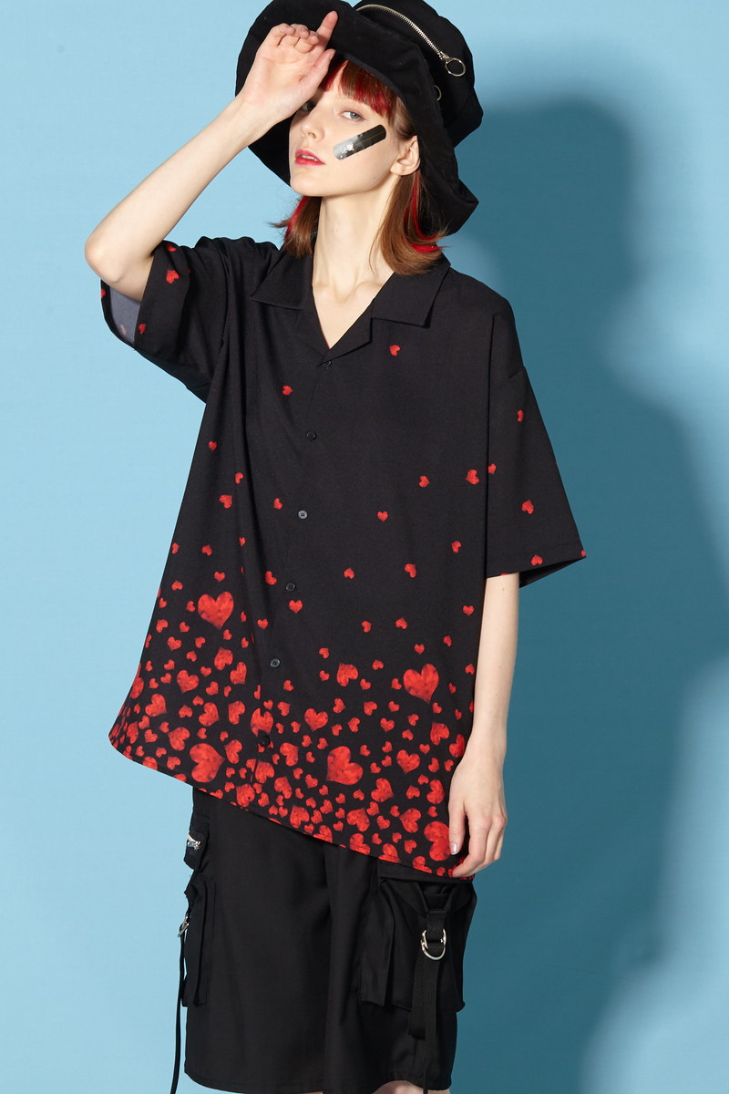 海外輸入 原宿系 ファッション 派手 個性的 衣装 Ankorock アンコロック シャツ メンズ 開襟シャツ レディース オープンカラーシャツ ユニセックス 服 ブランド 半袖 大きいサイズ ビッグシルエット 黒 ブラック バラバラ ハート 年秋冬新作