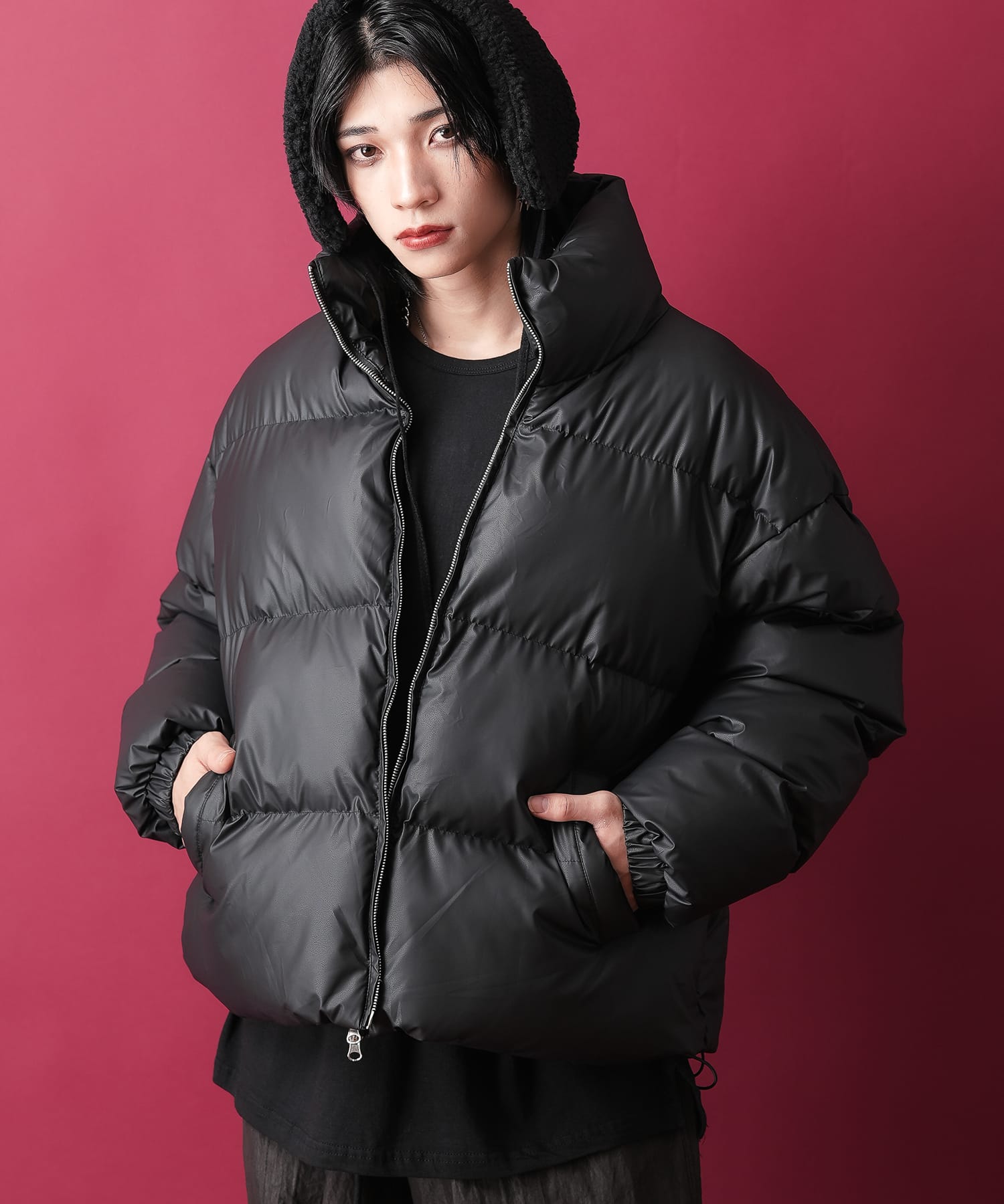a.p.o.v. 引っ敷きキルティング練り合わせるなめし革厚地の外套大いさ中綿上衣 / メンズ レディース ユニ一発やる パディング パフ 上衣 艶消し メンズファッション-コート・ジャケット
