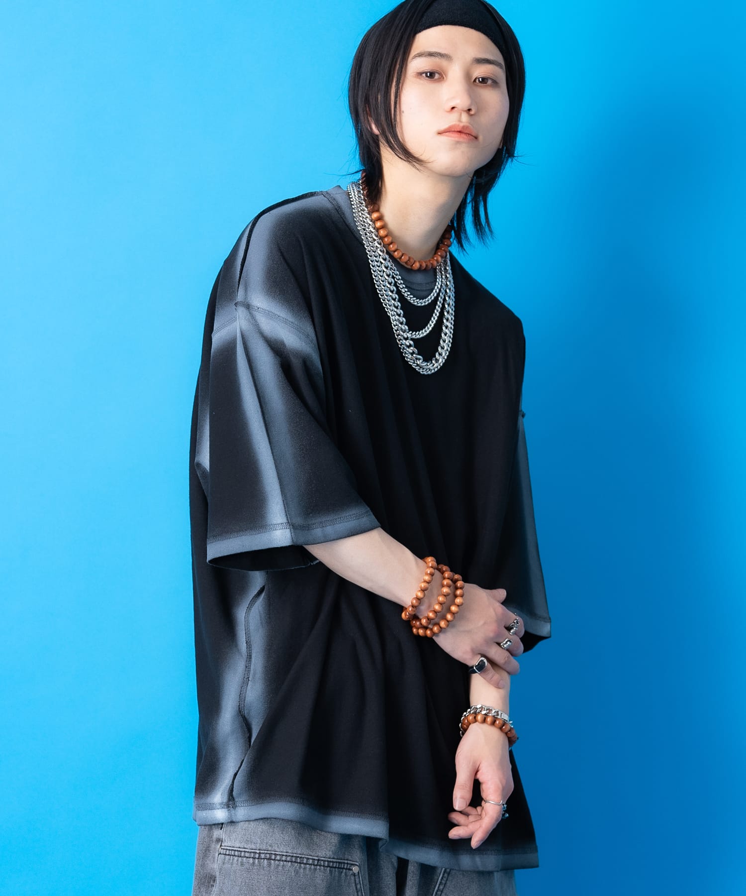 a.p.o.v. 縁取りスプレーペインティングオーバーサイズティーシャツ / 半袖 カットソー メンズ レディース ユニ一発やる 綿織物