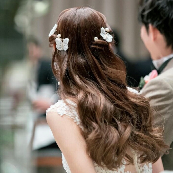 flua butterfly 結婚式　ブライダルアクセサリー　ヘアドレス flua butterfly 結婚式ブライダルアクセサリーヘアドレス