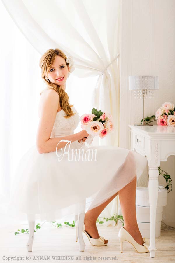 大人気のミニドレス ウエディングドレスショートドレス 刺繍 編み上げプリンセスラインミニドレスハイウエスト 二次会ドレス 花嫁ドレス ウェディングドレス ミニドレス Islandfavours Com