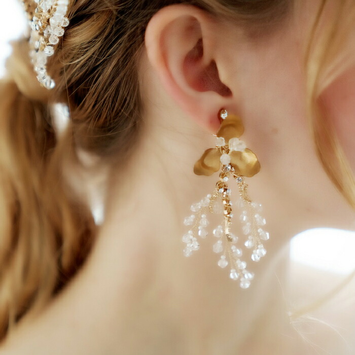 楽天市場 お花モチーフイヤリング 小枝パーツ ブライダルイヤリング 大ぶりブライダルアクセサリー 結婚式アクセサリー ウェディング パーティ パール ブライダル お花 ウエディング イヤリング ピアス ゴールド Annan Wedding