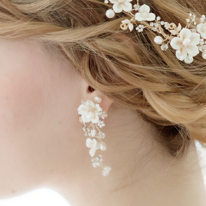 ブライダルイヤリング 小枝イヤリング ビジュー ウエディング イヤリング ゴールド イヤリング 結婚式 小物 アイテム 前撮り 花嫁 二次会 海外挙式 小枝アクセサリー パーティー 卒業 大きめ 小枝 大ぶり 揺れる タッセル 花 長め パール 人気 Umu Ac Ug