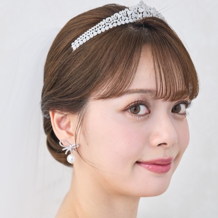 【トレンドのリボンモチーフピアス】パール ピアス ビジュー 真珠 クリスタル ウェディング ウエディング ブライダル 花嫁 結婚式 挙式 ブライダルアクセサリー ウエディングアクセサリー パーティー ゲスト 披露宴 お洒落 可愛い人気