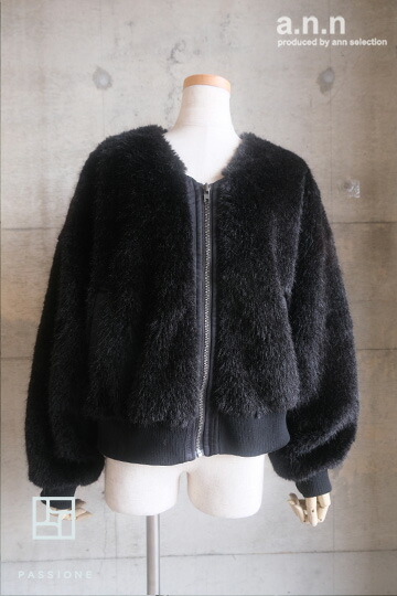 【30％OFF SALE】 パシオーネ(PASSIONE) ボアブルゾン(ブラック) 【2025 AUTUMN WINTER COLLECTION】 送料無料