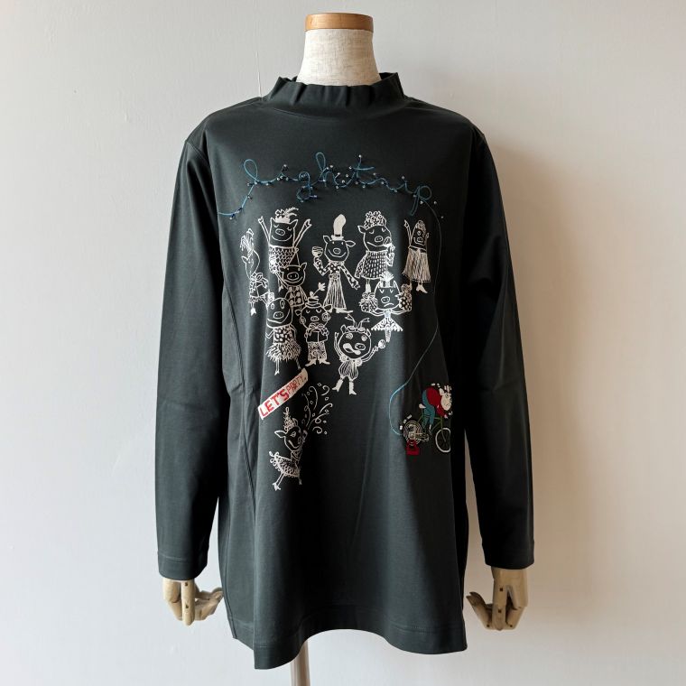 【40%OFF SALE】アルベロベロ(Alberobello)オレボレブラライトアップシリーズ ぶたさん刺繍入り プリントチュニック(モスグリーン)【2025 WINTER COLLECTION】送料無料|Ann selection