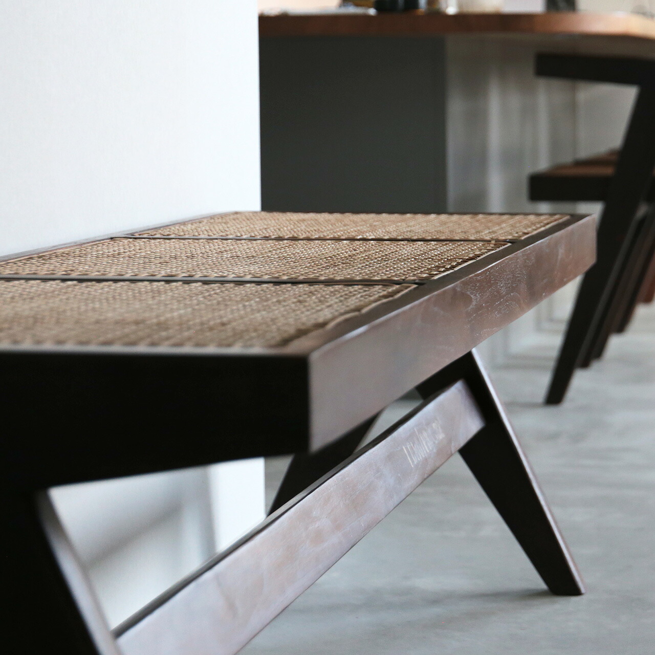 pierre jeanneret ピエールジャンヌレ マガジンラック チーク