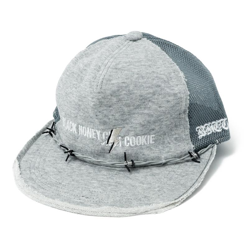 6900003 / BLACK HONEY CHILI COOKIE / LIGHTNING (w/Barbed wire) / GRAYxSILVER / CAP