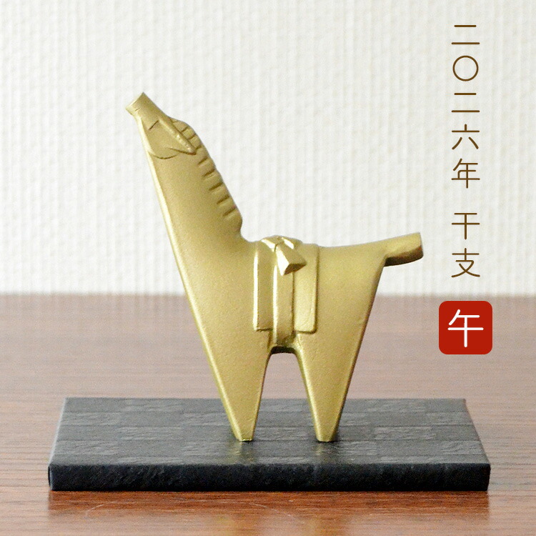 楽天市場】うさぎの置物 銀雅堂 「卯」置物 ゴールド数量限定 うさぎ