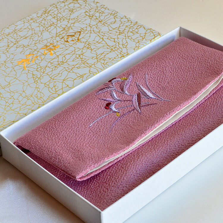 京都　数珠入れ　刺繍　ポーチ　ブラック×ブルー 京都 数珠入れ 刺繍 ポーチ ブラック×ブルー 女性用 数珠袋