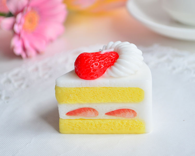 楽天市場】カメヤマ スイーツキャンドル「イチゴのショートケーキ