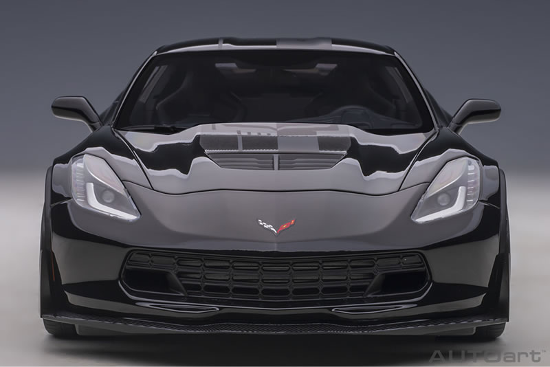10 16 土 以降 順次ご発送 オートアート 1 18 シボレー コルベット C7 Z06 C7 R エディション ブラック Pnima Magazine Co Il