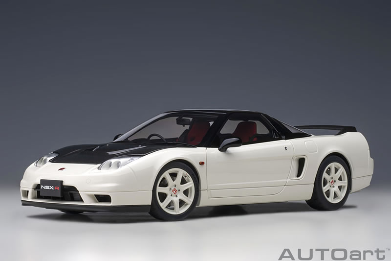 SALE／64%OFF】 オートアート 1 18 ホンダ NSX-R NA2 チャンピオン