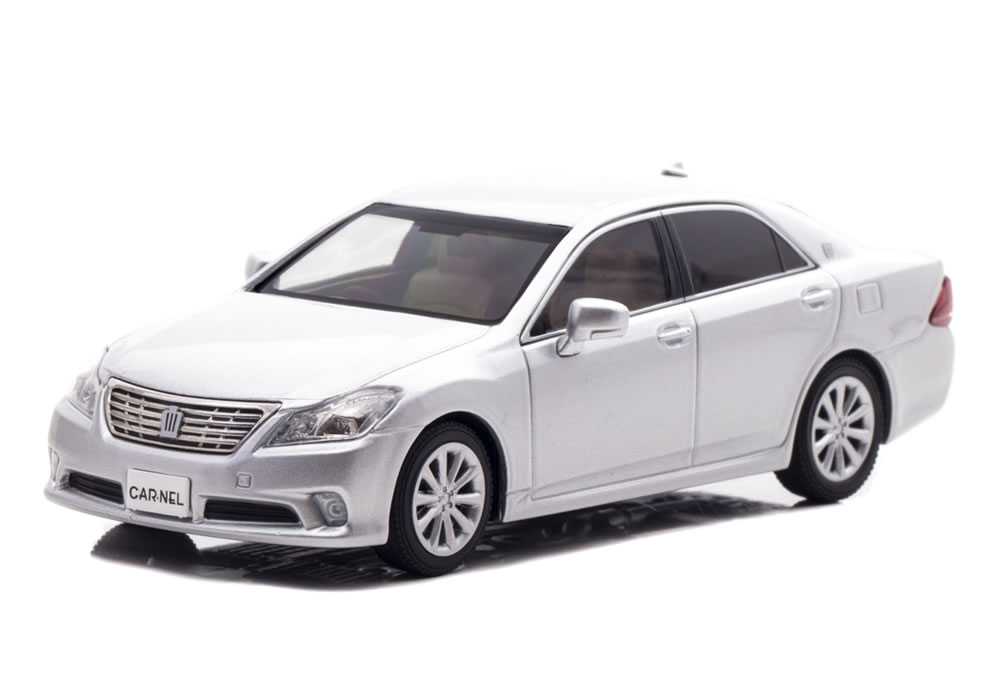 CAR-NEL 1/43 トヨタ ジャケット冠 ロイヤル赤ちょうちんG (GRS202) 後期型 2010 シルバーメタリック