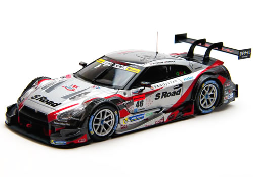 Nissan GT-R MOTUL AUTECH 2008年1/43ミニカー 京商 1/64 MOTUL AUTECH