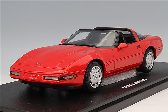 GT SPIRIT 1/18 シボレー コルベット C4 1995 赤いこと