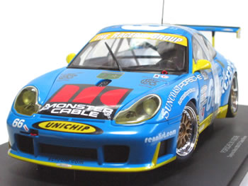 未展示品オートアート1/18 ポルシェ911GT3R アジアンカレラカップ優勝