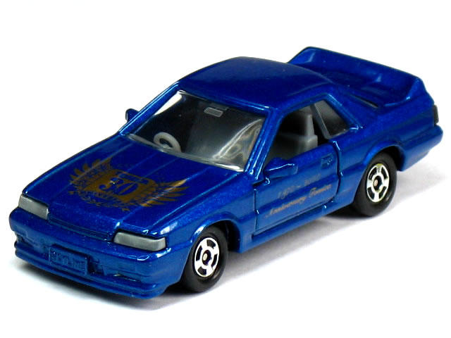楽天市場】特注トミカ ゴジラ No.16 スカイライン GTS-R R31