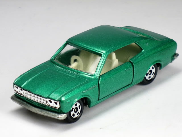 トミカ ローレル 楽天市場】特注トミカ 特別仕様 No.18 日産 ローレル 2000GX