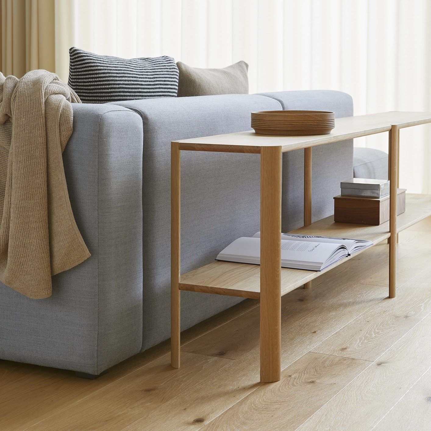 Artek（アルテック）ウォールシェルフ 112B（Carry Away Series）壁