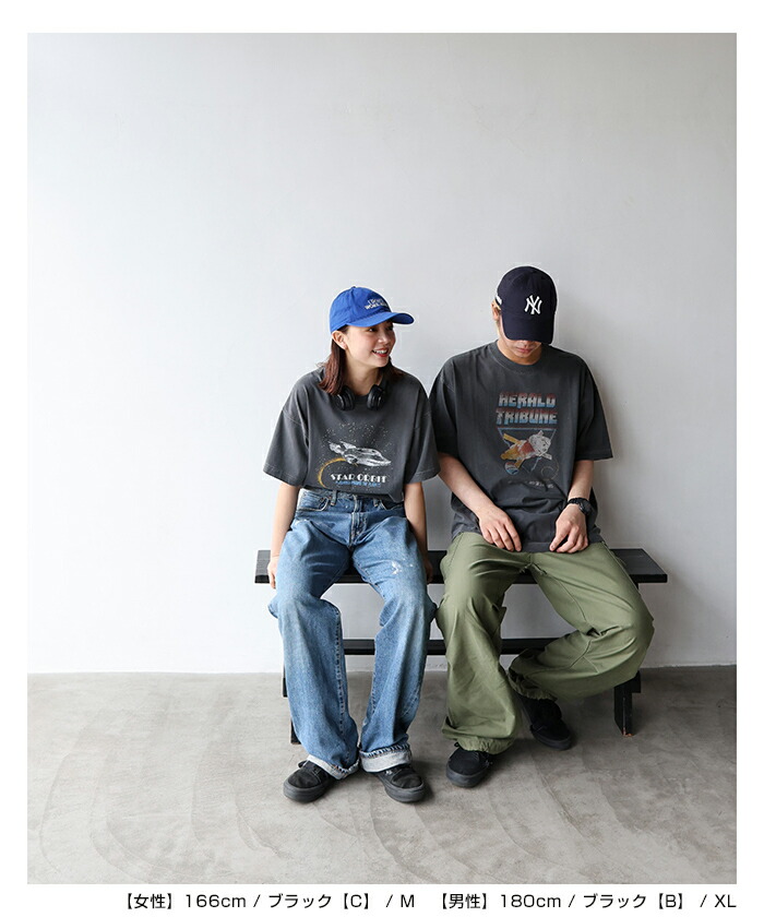 宇宙プリント半袖Tシャツ