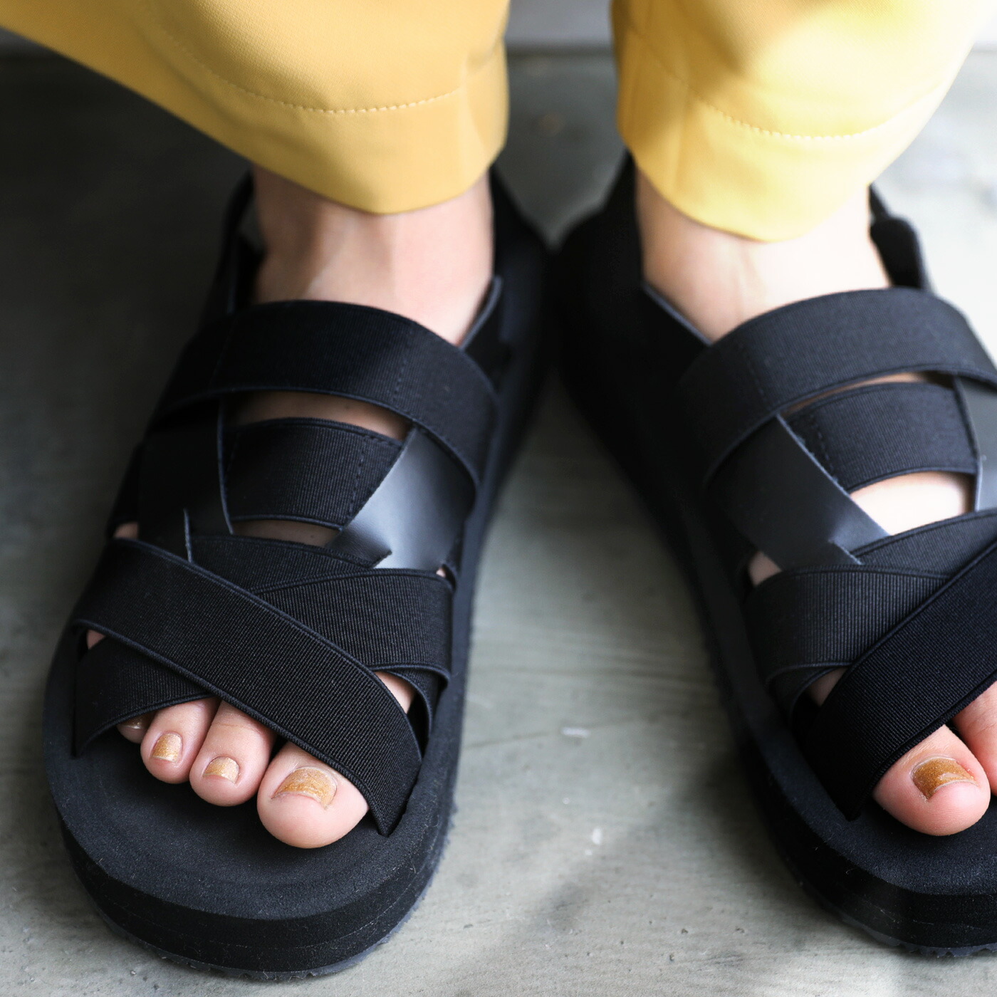 楽天市場 サンダル レディース 靴 ゴムストラップ 厚底 軽量 ベルト メール便不可 Antiqua