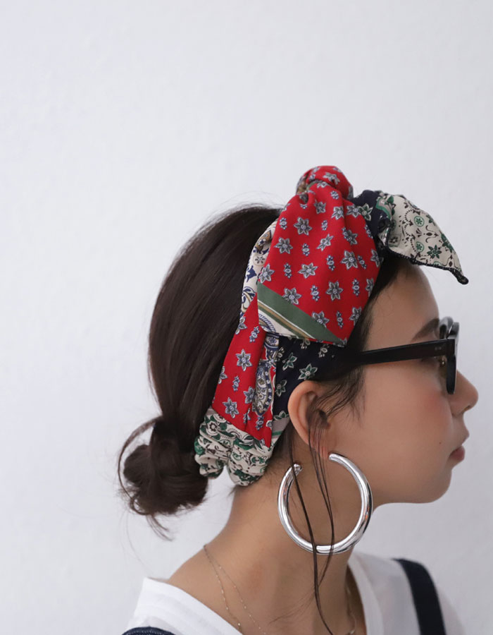 楽天市場 お洒落な印象up コーデの仕上げに ペイズリー柄ヘアターバン 再販 メール便可 Antiqua