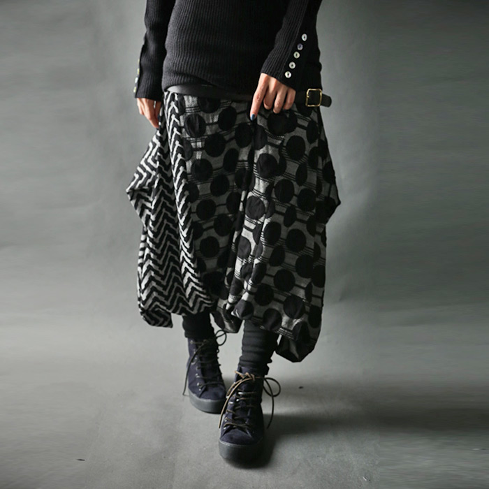 楽天市場 あくまで思想 柄切り替え変形サルエルパンツ 再再販 柄と柄がお互いの 魅力を惹き立て合うこの魅力伝わりますか メール便不可 Antiqua