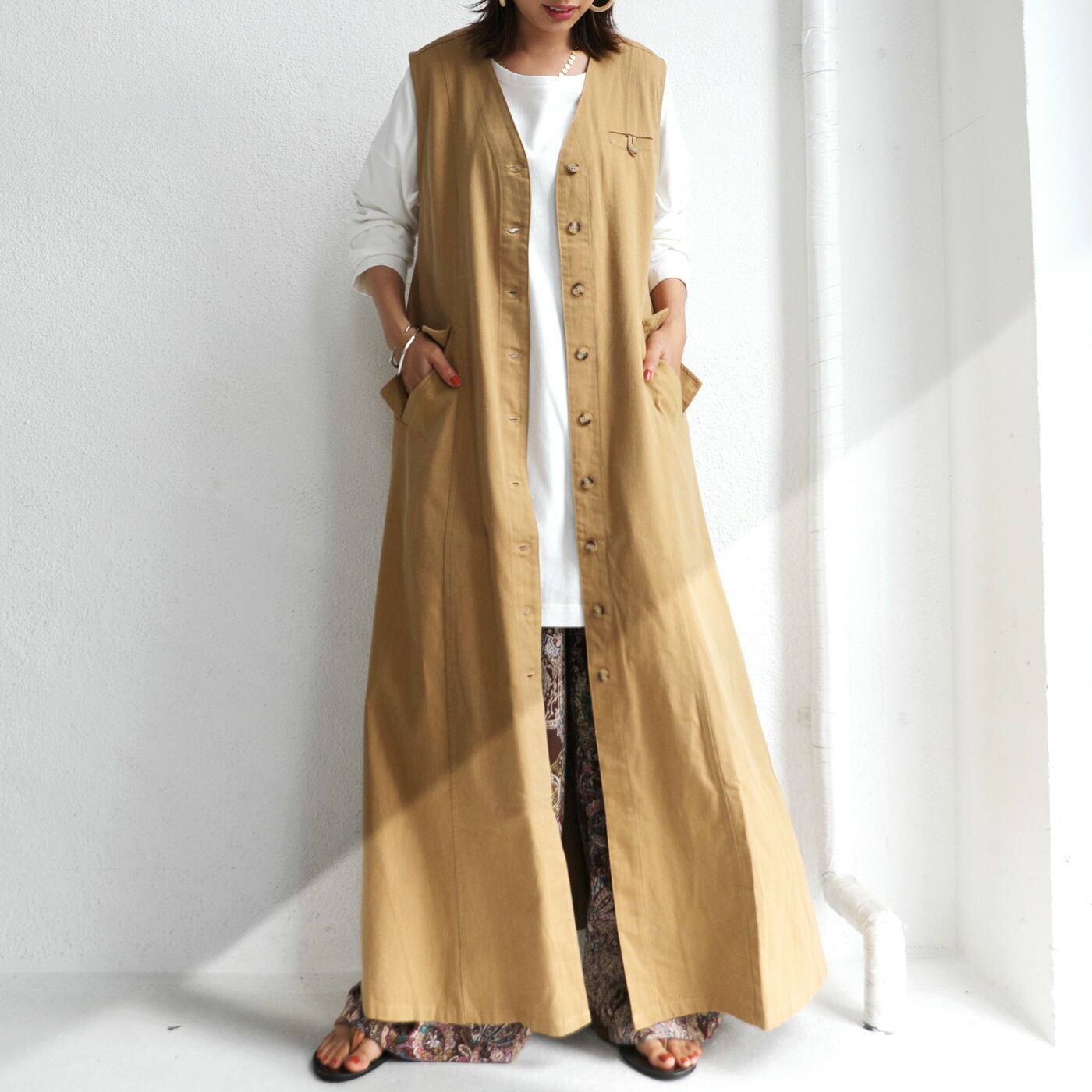 楽天市場 ワンピース デコルテラインを綺麗魅せ 大人なノースリーブトレンチワンピ 再再販 メール便不可 Antiqua