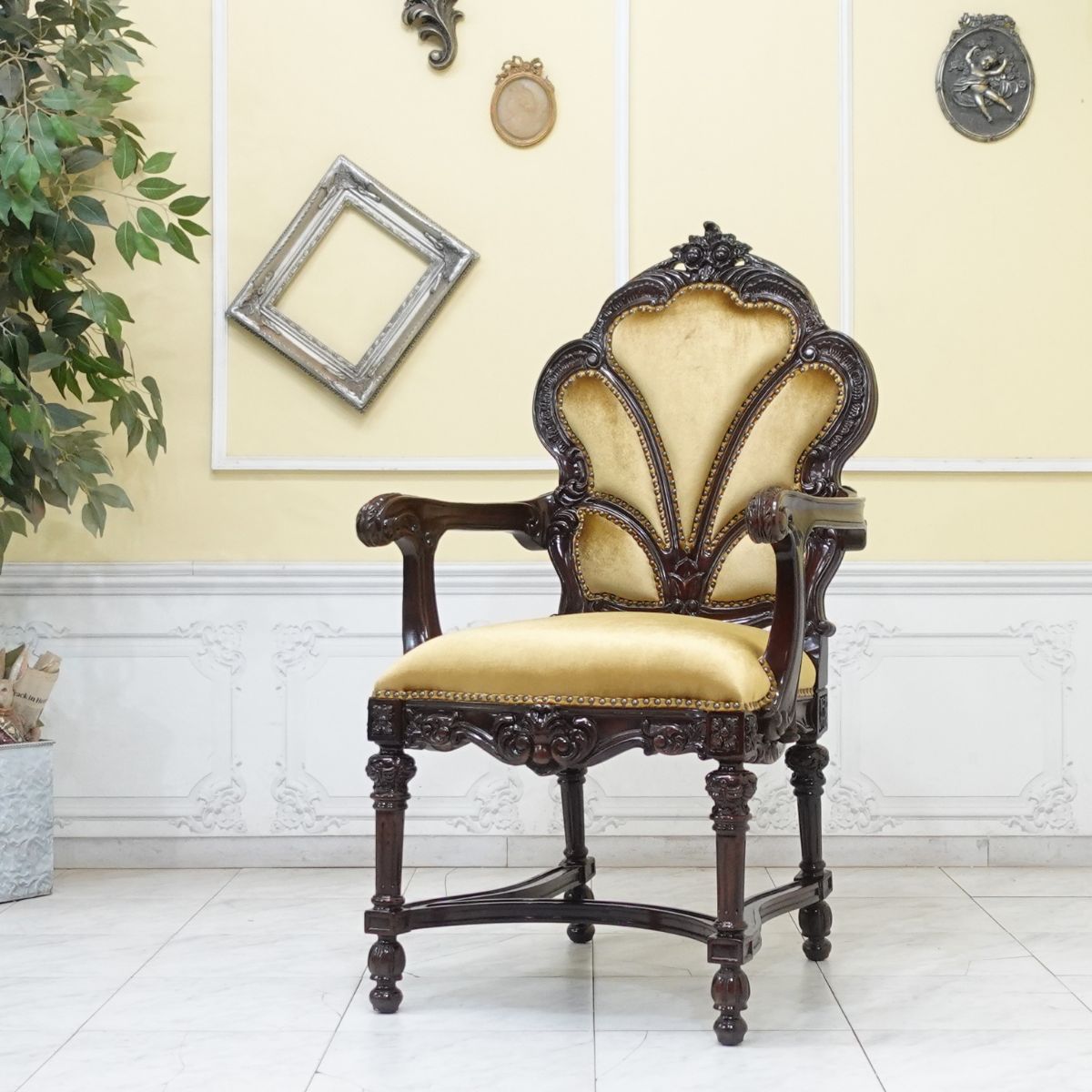 【美品】フランス製 アンティークチェア 彫刻ダイニングチェア 稀少品 楽天市場】《8/11 1:59まで！P5倍×クーポン》【手彫り仕上げ