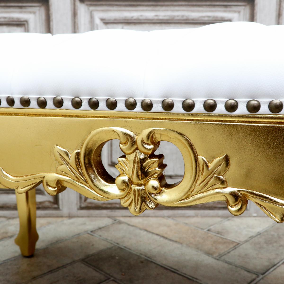 洒落 倚子 アンティーク ソフィスティケート ローマン的 ロココ語勢ファーニチュア ロココ スツール キャット大脳脚 素的 客舎 料亭 器具 お姫様 内親王祖 家具 古典 エレガント かわいい ガーリー モカション令堂 人肌革張り 根柢革 皮革 本皮 ゴールド ホワイト 白妙