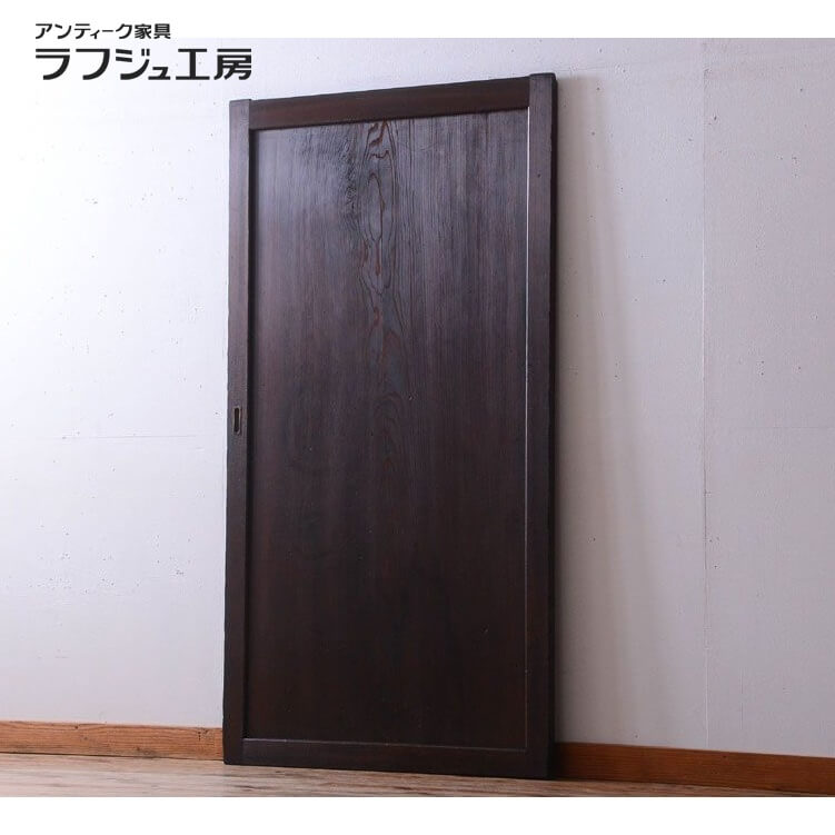 和製アンティーク 板戸 1枚 古民具 骨董 一枚板 明治期 建具 レトロ 和風 和今めかしい 分かりやすい ラフジュ制作室 貨物輸送無料 r-020929