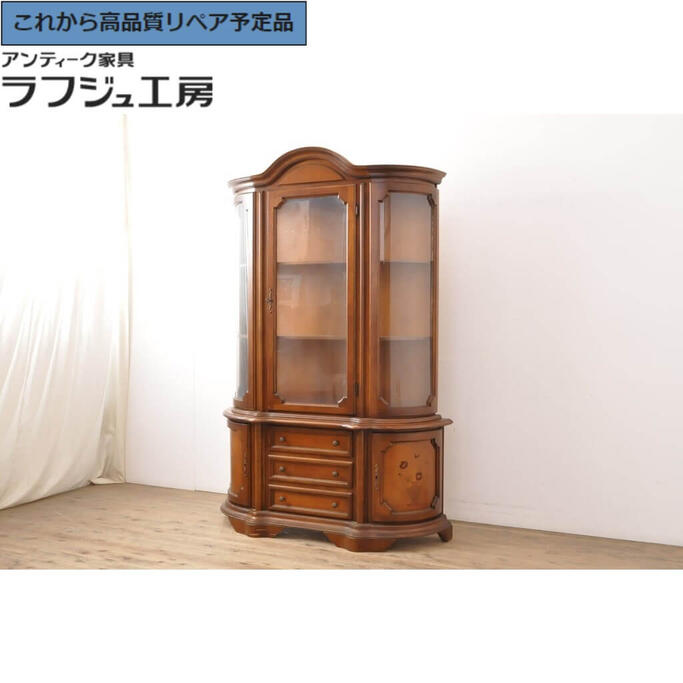 【中古】★事前問合せ至要たる★ 美品 押し入れ イタリア共和国御前上等調度品 収納家具 ガラスケース 押し入れ 納める棚 ヨーロピアン 古典的 雅びやか リビング 夕ご飯 勝手もと 納める バス発着場 喫茶店 ラフジュ細工所 貨物輸送無料 r-056044