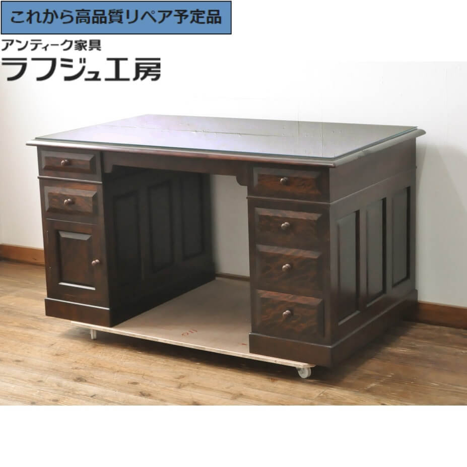 【中古】 美品 ★事前問合せ至要たる★ M型両袖机 松本民芸調度品 両袖学習机 細工物学習机 学習机 机 つくえ 古典的 民芸調度品 執務室 書室 ラフジュ細工場 貨物輸送無料 r-057146