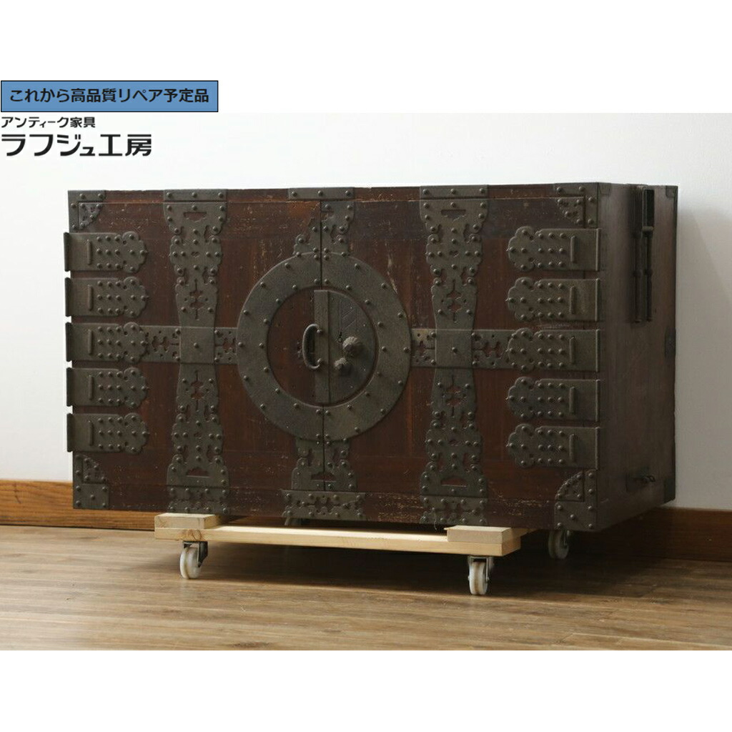 ★事前問合せ至要たる★ 和製アンティーク 関東御召しもの洋服箪笥ローチェスト 上手物 総桐材 特注金具 観音開き r-075981
