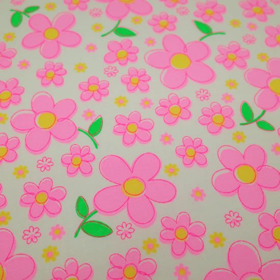 Fleur 全5色 カットクロスセット 50cm X 55cm カラフル かわいい レトロ ハンドメイド パッチワーク 日本製 柔らかな質感の フラワー エコバッグ ゆめかわ 花柄 コットン 生地 手芸 綿100 蛍光 国産 手作り Fleur 全5色 カットクロスセット 50cm X 55cm カラフル かわいい レトロ ハンドメイド パッチワーク 日本製 柔らかな質感の フラワー エコバッグ ゆめかわ 花柄 コットン 生地 手芸 綿100 蛍光 国産 手作り