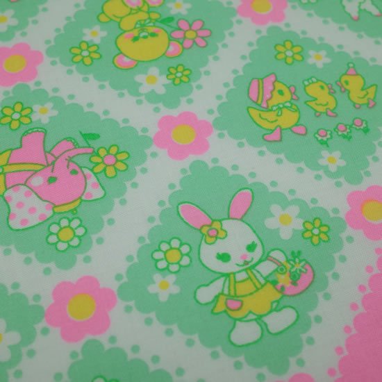 Room ミント 50cmカット済 プリント生地 カラフル かわいい レトロ ハンドメイド パッチワーク 日本製 コットン 生地 蛍光 猫 グリーン 動物 バニー 手芸 公式の店舗 アニマル エコバッグ 手作り ピンク ウサギ 国産 綿100
